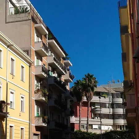 Il Prato Sul Terrazzo קליארי